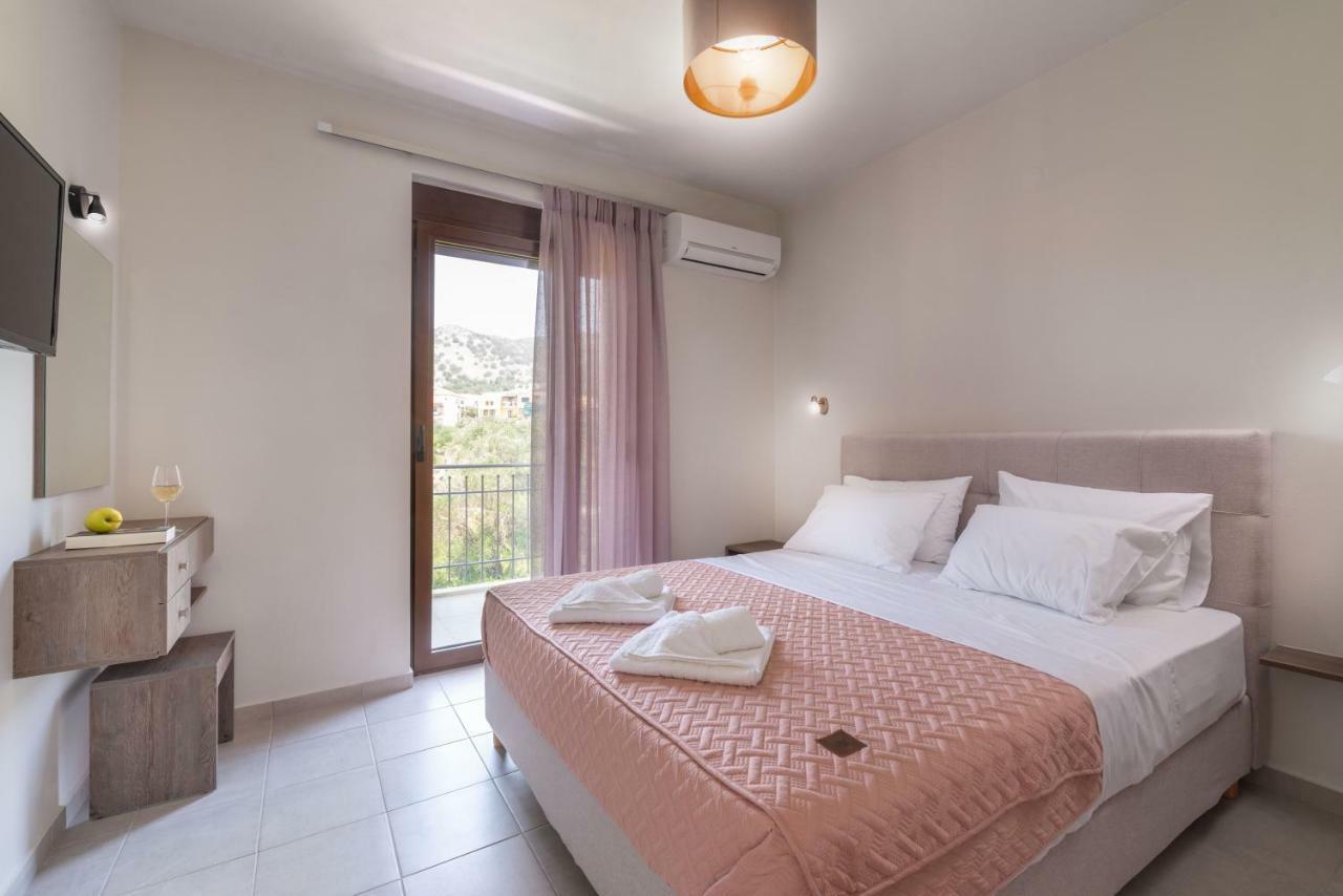 Tesoro Luxury Apartments Syvota Exterior photo